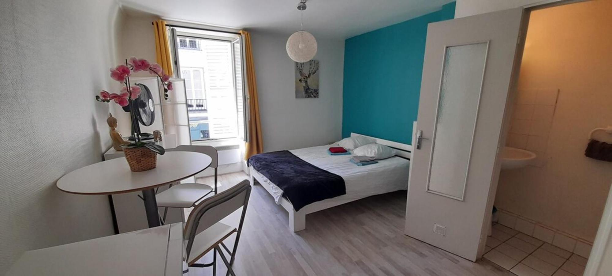 Cosy Fontainebleau Apartment Luaran gambar